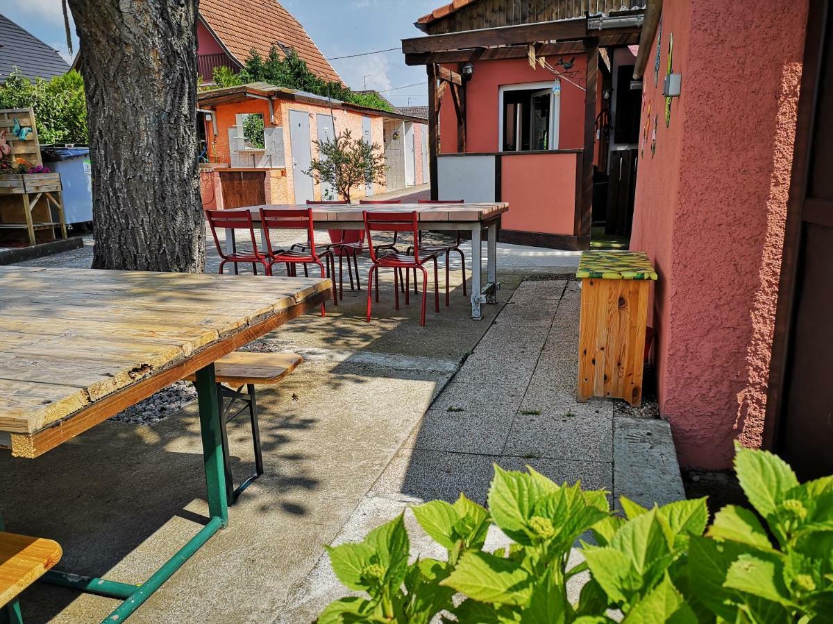 Gites & Camping On The Route Des Vins Bergheim Exterior foto